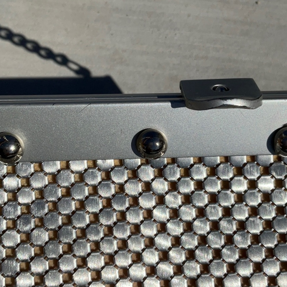 Whiting And Davis Silver Chainmail Satchel - Picture 15 of 16